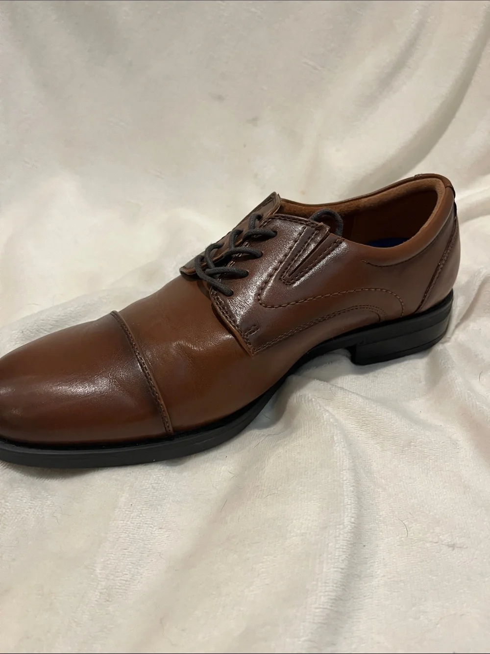 Apt. 9 smooth leather